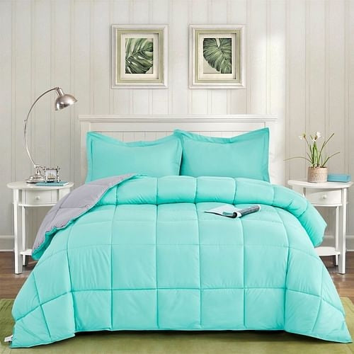 Velora™ Traditional Comforter Set (Full/Queen)