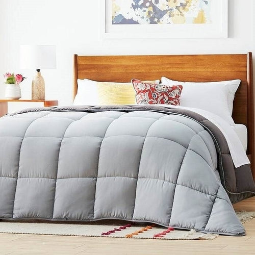 Velora™ All-Season Plush Comforter – Grey (Twin)
