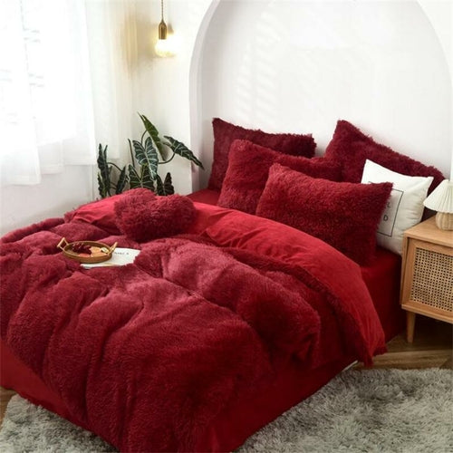 Velora™ Mink Velvet Winter Bedding Set – Deep Red
